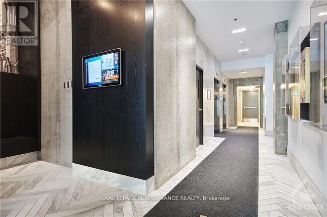 20-2120 Daly Ave in Ottawa, ON - Building Photo - Building Photo