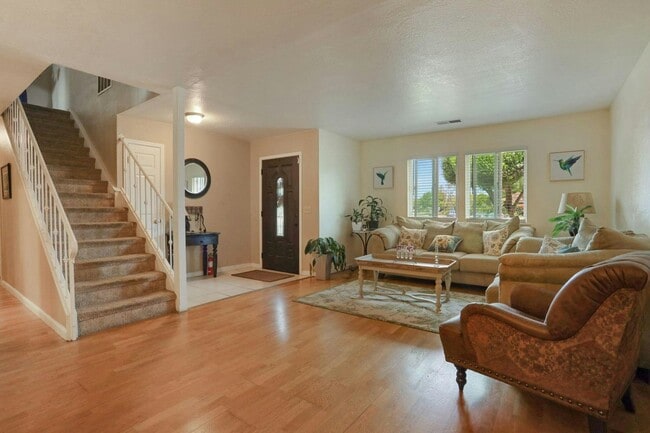 3616 Wood Duck Cir in Stockton, CA - Building Photo - Building Photo