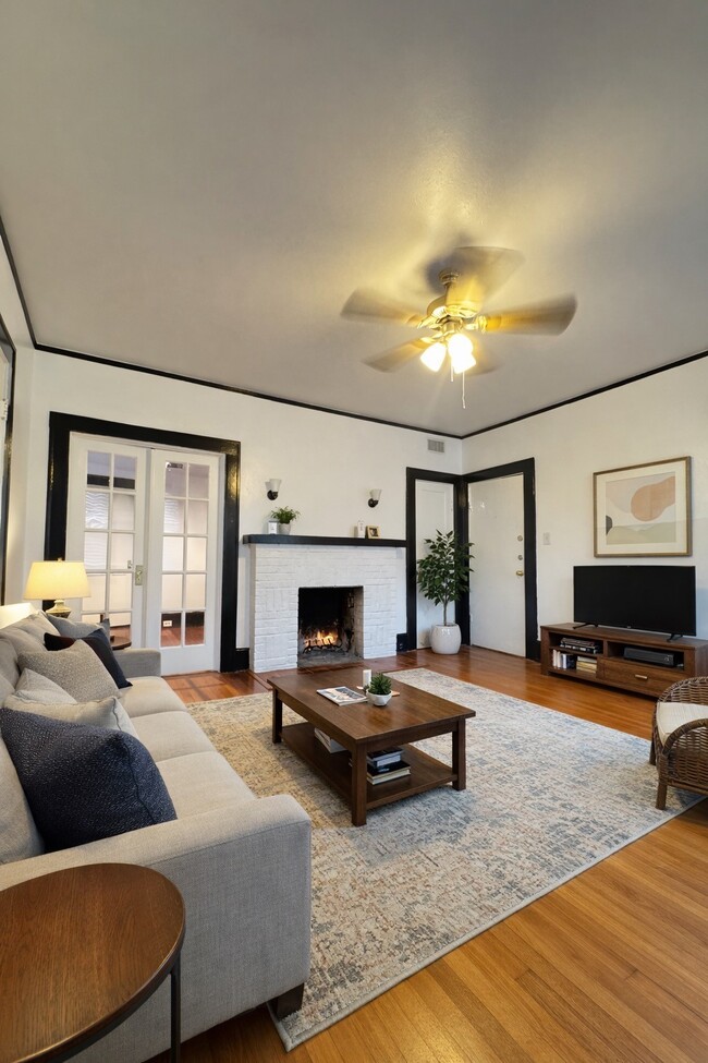 property at 614 Peden St