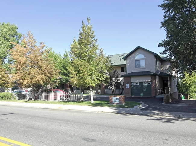 643-659 W Prentice Ave in Littleton, CO - Foto de edificio - Building Photo