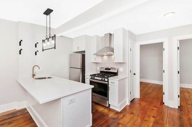 85 Webster St in Boston, MA - Building Photo - Building Photo