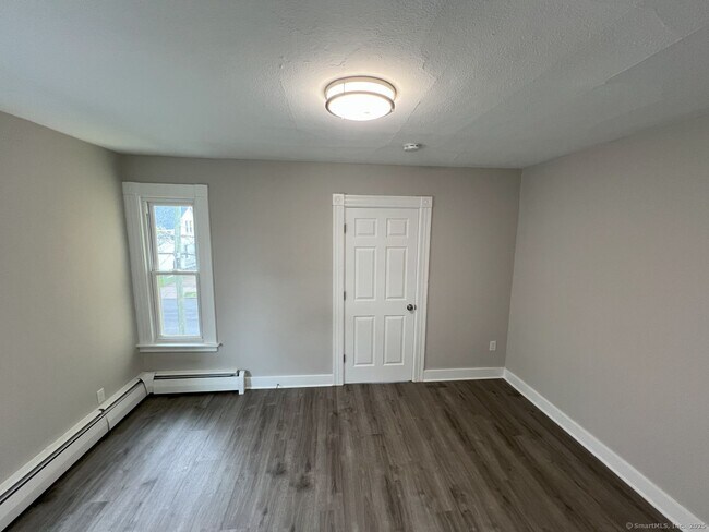 174 Lamson St in West Haven, CT - Building Photo - Building Photo