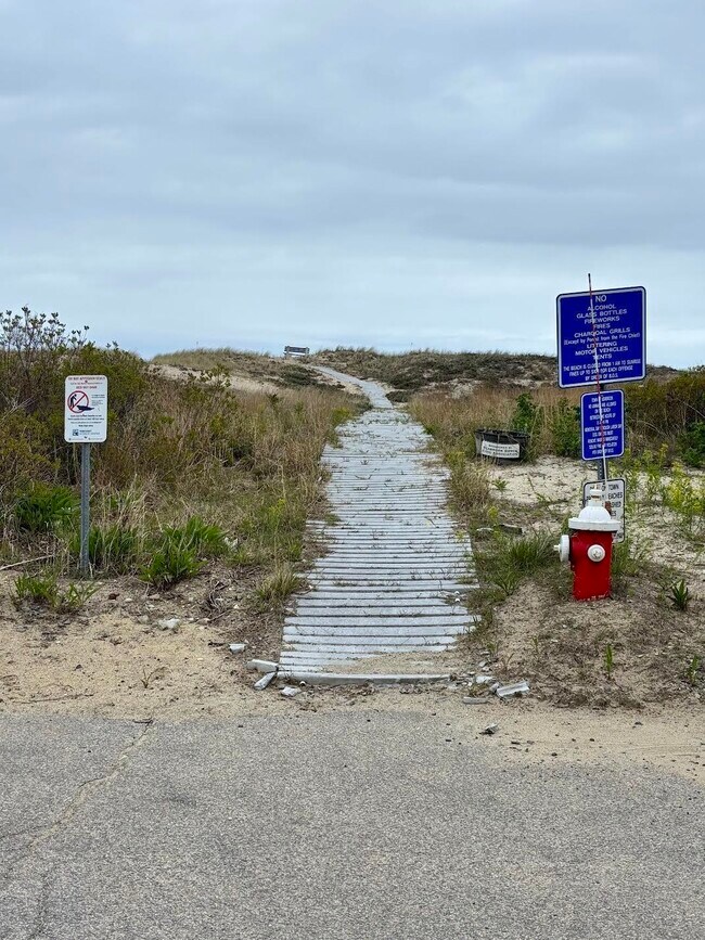 2 Ocean Blvd in Seabrook, NH - Building Photo - Building Photo