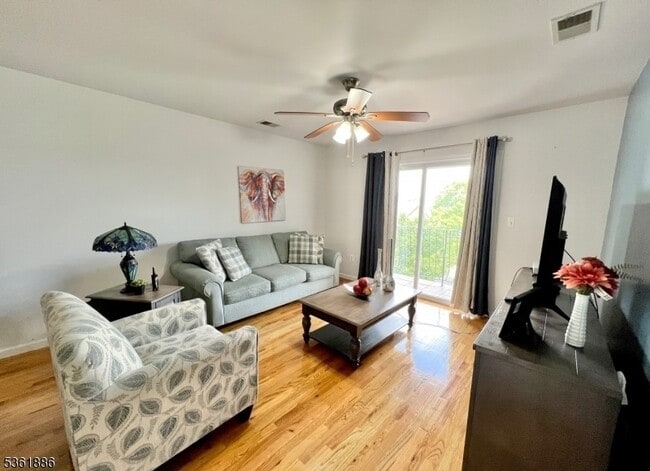 224 Port Ave in Elizabeth, NJ - Building Photo - Building Photo