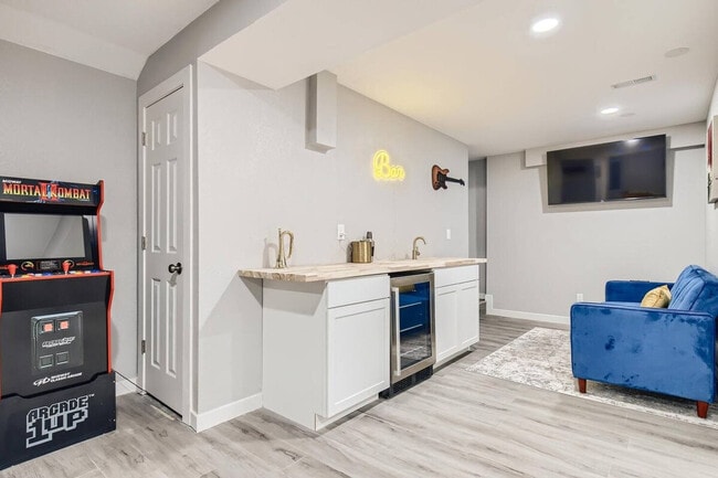 4345 W 64th Ave in Arvada, CO - Foto de edificio - Building Photo