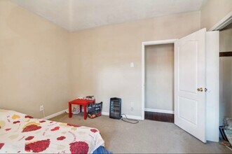 4036 Spring Garden St in Philadelphia, PA - Building Photo - Building Photo