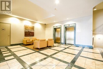 15 Murray St in Ottawa, ON - Building Photo - Building Photo