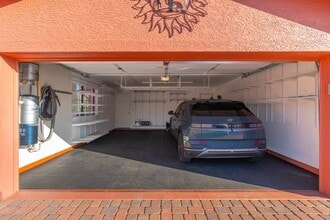 105 Chaparral Dr in Sedona, AZ - Building Photo - Building Photo