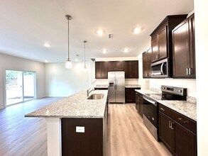 155 Cabernet Dr in Chapel Hill, NC - Building Photo - Building Photo