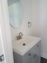 145 N Brooksvale Rd in Cheshire, CT - Building Photo - Building Photo