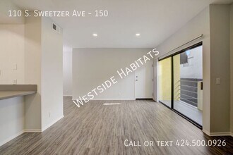110 Sweetzer Ave in Los Angeles, CA - Foto de edificio - Building Photo