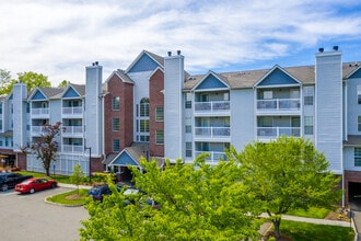 Mountain View Crossing in Wayne, NJ - Foto de edificio - Building Photo