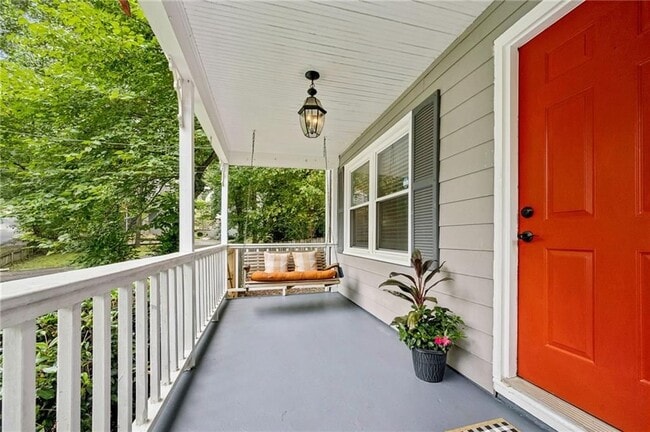 1136 Gilbert St SE in Atlanta, GA - Building Photo - Building Photo