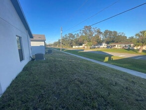 1270 Ahoy Ave in Palm River-Clair Mel, FL - Building Photo - Building Photo