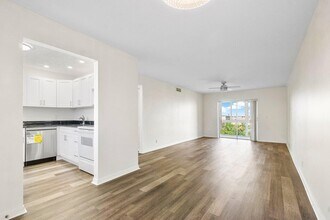 2615 NE 1st Ct, Unit 407 in Boynton Beach, FL - Building Photo - Building Photo