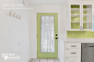 208 E 22nd Ave in Gulf Shores, AL - Building Photo - Building Photo