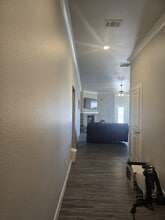 1102 Canal St, Unit Pond Willow Ln, 675 in Odessa, TX - Foto de edificio - Building Photo