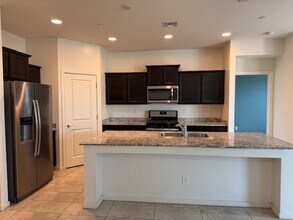 21415 W Holly St in Buckeye, AZ - Building Photo - Building Photo