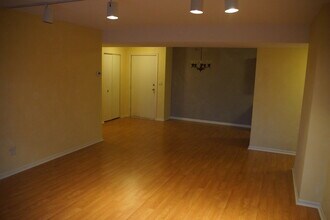 121 Washington Ave S, Unit 1016 in Minneapolis, MN - Foto de edificio - Building Photo