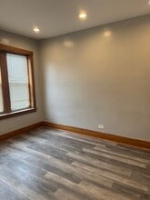5924 S Maplewood Ave, Unit 1 in Chicago, IL - Building Photo - Building Photo