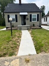 9272 Fielding St in Detroit, MI - Foto de edificio - Building Photo