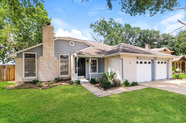 15422 Pebble Lake Dr in Houston, TX - Building Photo - Building Photo