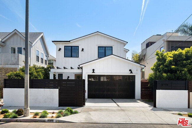 property at 1086 Marco Pl