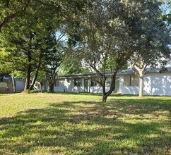 5471 Ravenswood Rd in Fort Lauderdale, FL - Building Photo - Building Photo