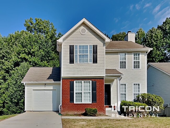 property at 5723 3 Lakes Dr
