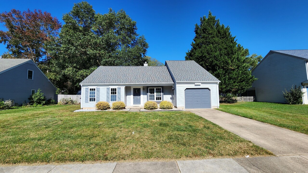 37 Tallowick Ln in Dover, DE - Foto de edificio