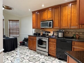 9442 Carmalee St in Houston, TX - Building Photo - Building Photo