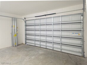 8923 Madrid Cir in Naples, FL - Building Photo - Building Photo