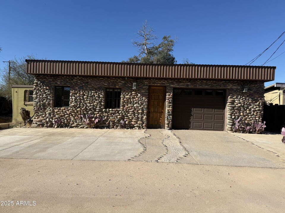 1730 E Lehi Rd in Mesa, AZ - Building Photo