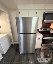 64 Walnut St in Tiverton, RI - Building Photo - Building Photo