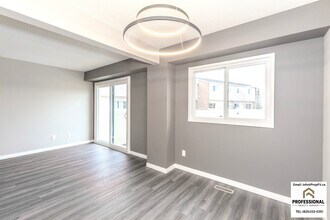 116 Centennial Ct NW in Edmonton, AB - Building Photo - Building Photo