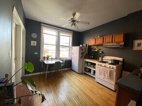 949 N Western Ave in Chicago, IL - Building Photo - Building Photo