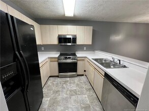 1909 Sardonyx Rd in Fayetteville, NC - Building Photo - Building Photo