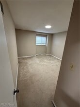 6136 Clingan Rd in Youngstown, OH - Building Photo - Building Photo