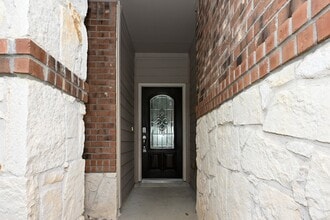 9952 Morgan Creek Ln, Unit 105 in Brookshire, TX - Building Photo - Building Photo