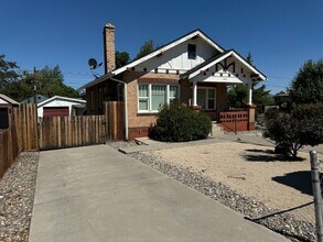 1044 S Arlington Ave in Reno, NV - Building Photo - Building Photo