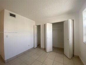 1135 N Franklin Ave in Homestead, FL - Building Photo - Building Photo