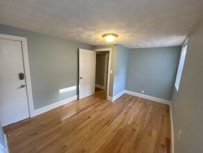 309 Highland Ave, Unit #A in Somerville, MA - Building Photo - Building Photo