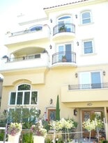 1540 S Bentley Ave in Los Angeles, CA - Building Photo