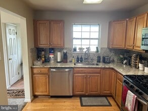 527 Astor Square in West Chester, PA - Building Photo - Building Photo
