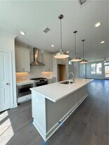 1112 Larkin Dr in Buford, GA - Building Photo