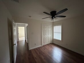 14 Chetumal Ct in Brownsville, TX - Foto de edificio - Building Photo
