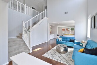 4398 Trailside Way in San Jose, CA - Building Photo - Building Photo