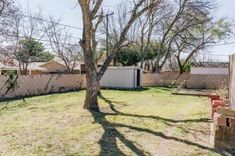 2913 Laredo Dr in Fort Worth, TX - Building Photo - Building Photo