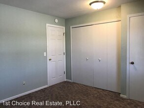 1717 Maple Rdg in Haslett, MI - Building Photo - Building Photo