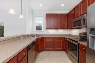 4528 Turnworth Arch in Virginia Beach, VA - Building Photo - Building Photo